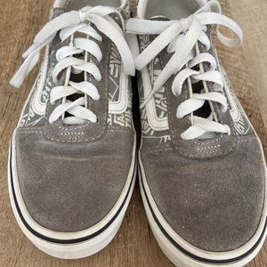 Vans- Boys Size 4